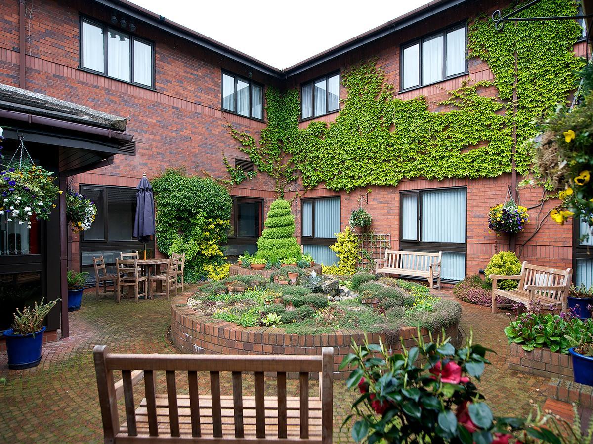 Warwick Conferences - Radcliffe Hotel Tile Hill Kültér fotó